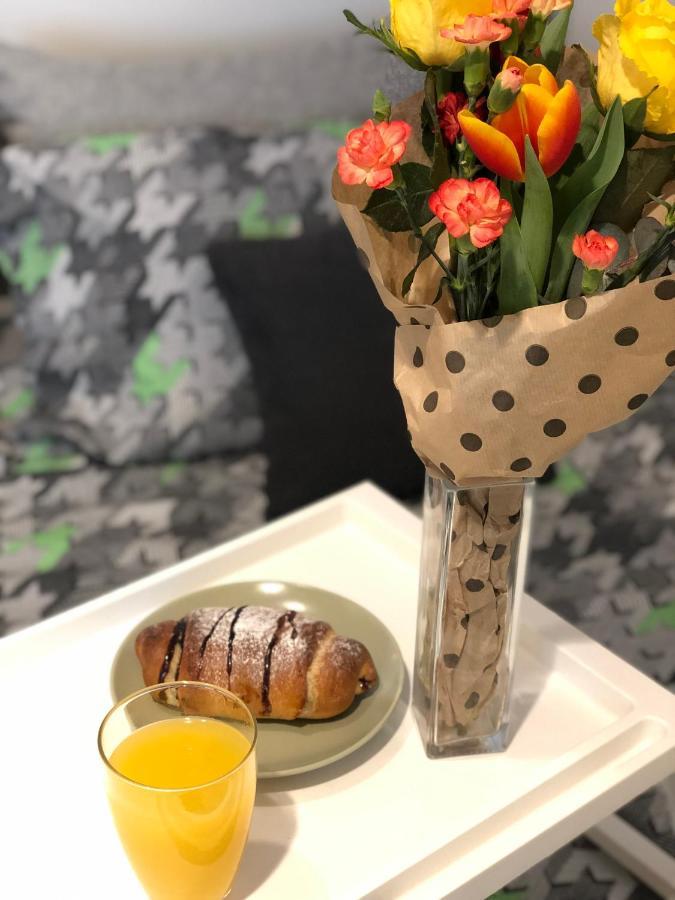 Promo - Flora Apartment Novi Sad Esterno foto