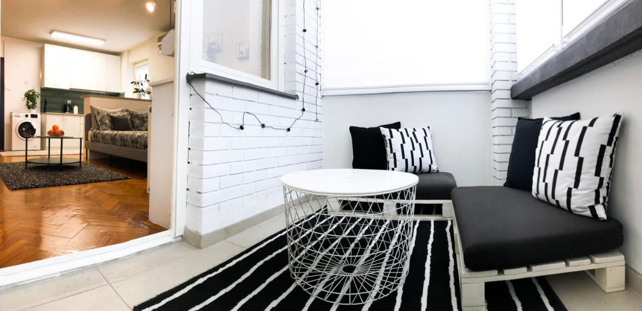 Promo - Flora Apartment Novi Sad Esterno foto